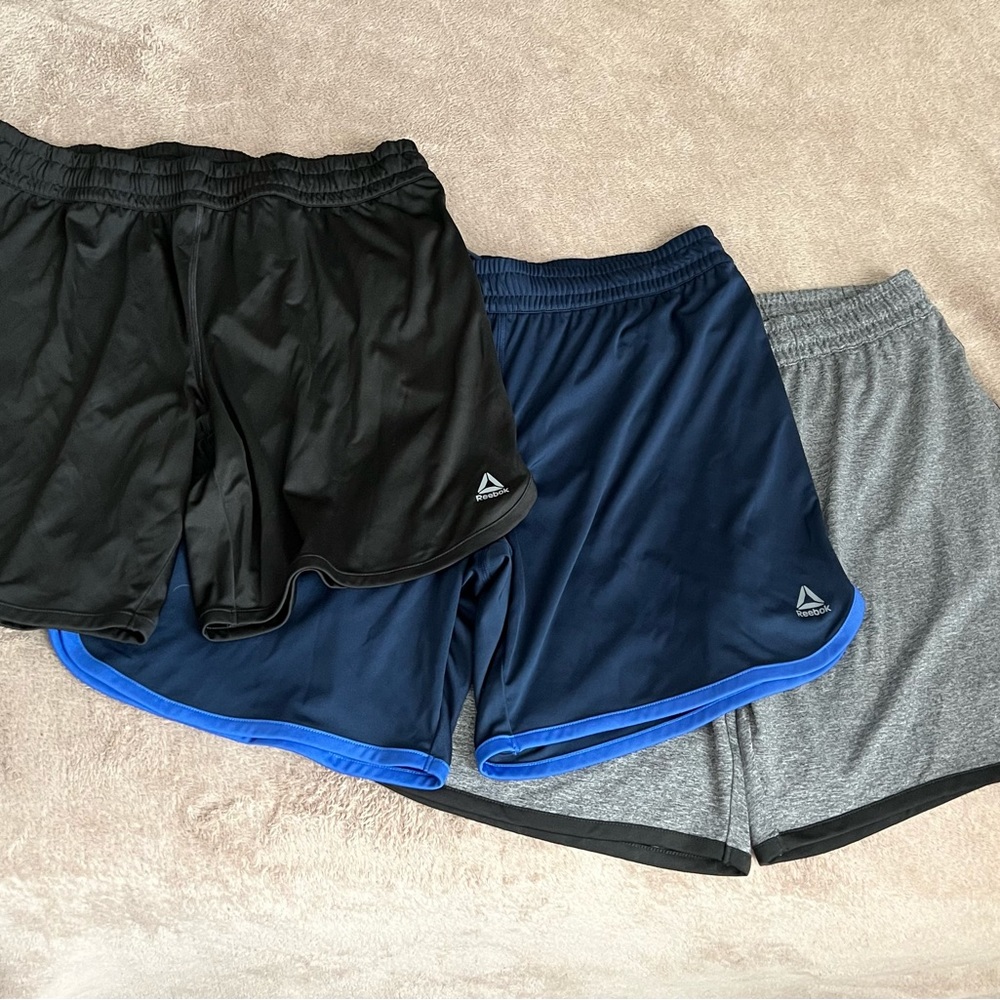 Women’s Reebok Shorts - Picture 2 of 6